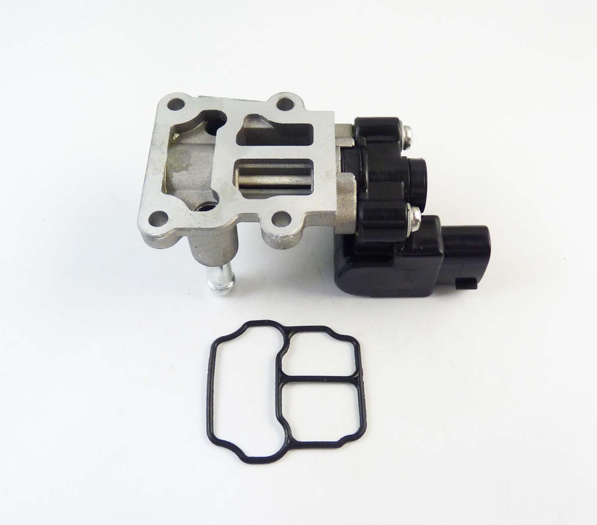 IACV Idle Air Control Valve With Gasket 22270-03050 Fits For Toyota Camry Solara L4 2.2L 2001 2002