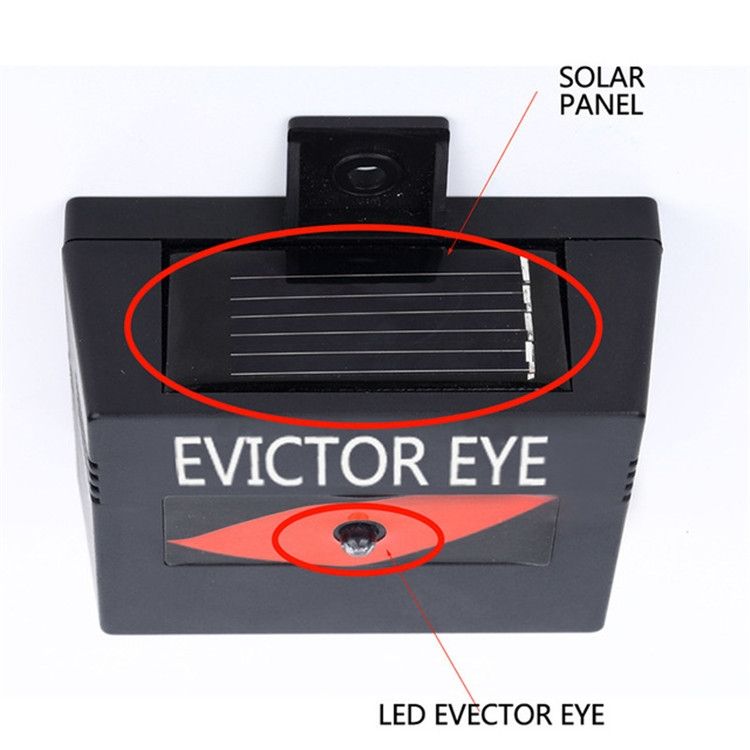 2 Pcs/Pack Solar Repeller Ranch Farm Wild Hawkeye Animal Repeller