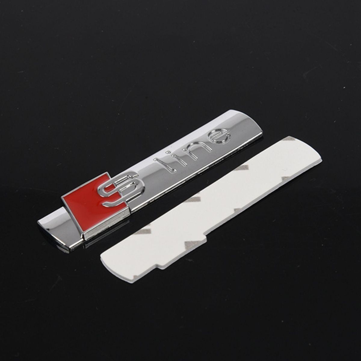 Automobiles 3D Metal Car Stickers S Line Sticker Car Covers for Audi A3 A4 A5 A6 Q3 Q5 Q7 Auto Decal Accessories Car Styling Sports Version Bright silver