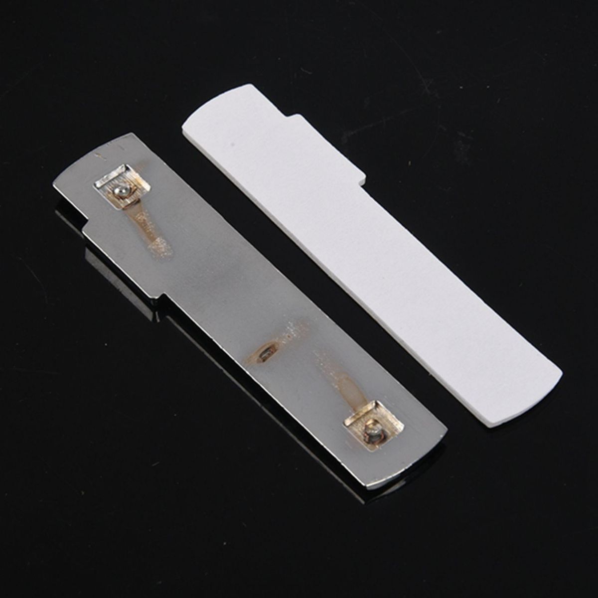 Automobiles 3D Metal Car Stickers S Line Sticker Car Covers for Audi A3 A4 A5 A6 Q3 Q5 Q7 Auto Decal Accessories Car Styling Sports Version Bright silver