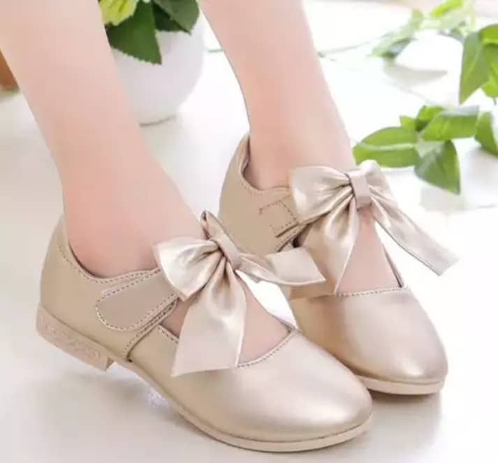 Princess   Golden  Bowl  Shoe