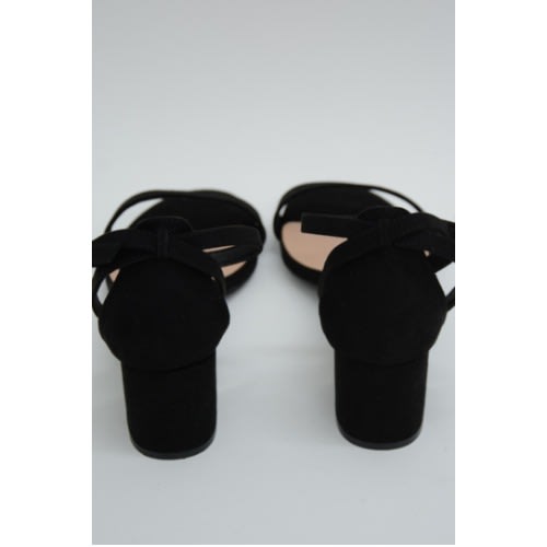 Low Block Heel Sandal - Black