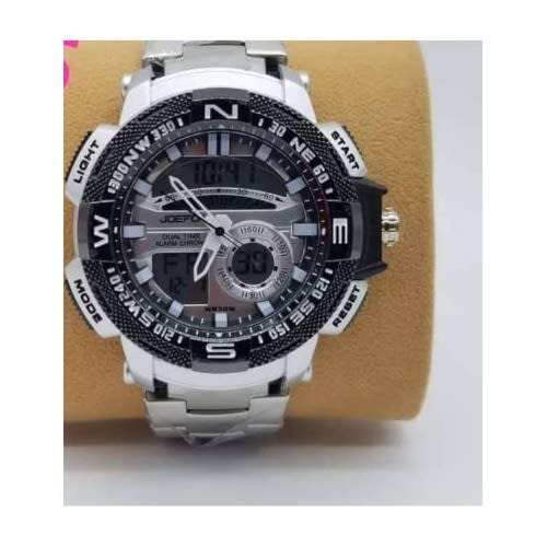 Men's Digital Wristwatch - Silver