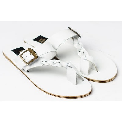 Female Slippers With Buckle