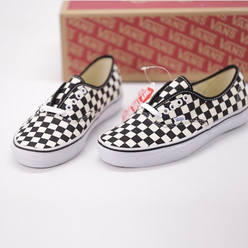 Lowtop Sneakers