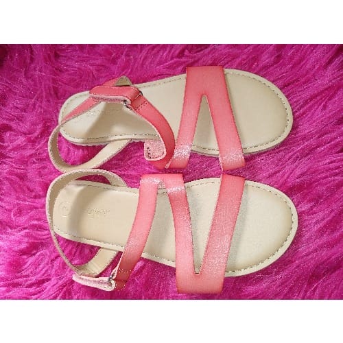 Open Toe Style Sandal With Ankle Strap For Girls - Pink