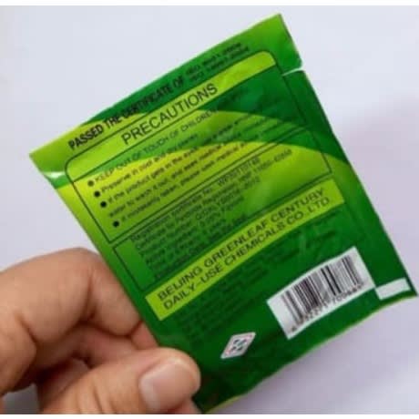 Green Leaf Powder - Cockroach Killing Bait Pest Control - 20 Sachets
