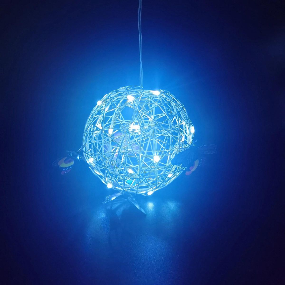 Butterfly Metal Ball Hanging Solar Light with Waterproof