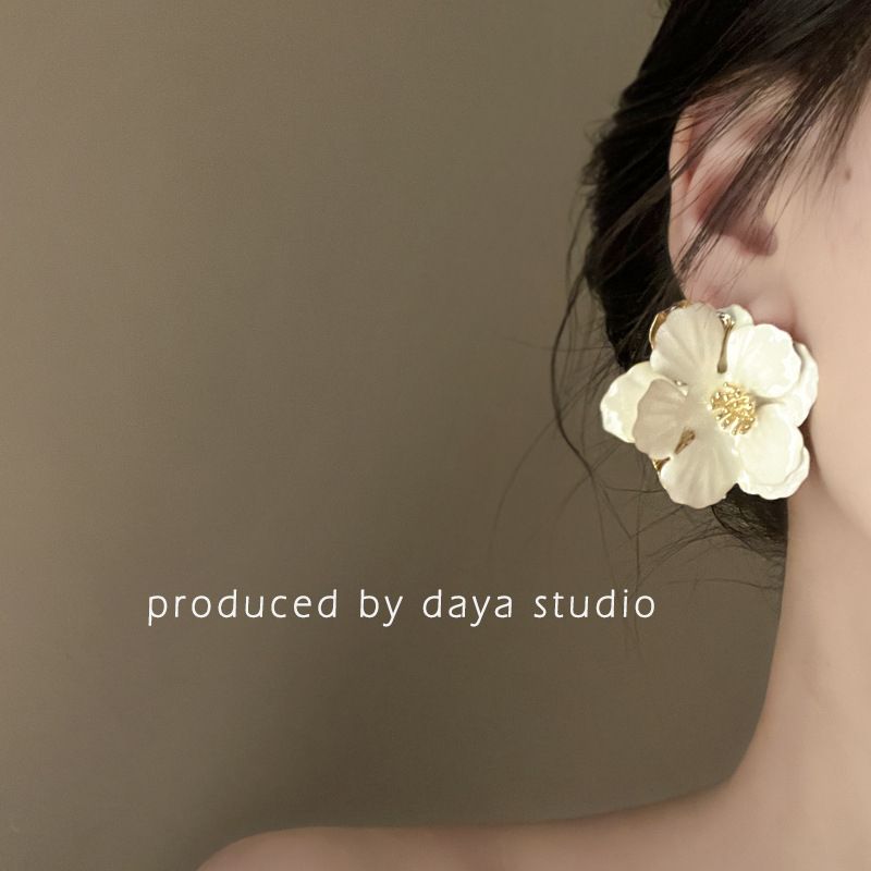 2 Pairs Camellia Three-dimensional Drop Glaze Flower Earrings