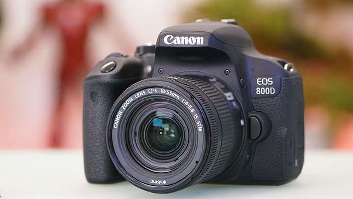 EOS 800D Digital SLR Camera And 18-55lens