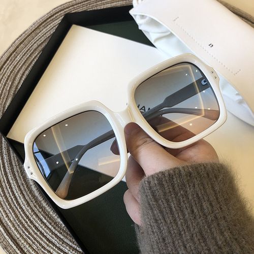 Women White Vintage Oversize Square Sunglass