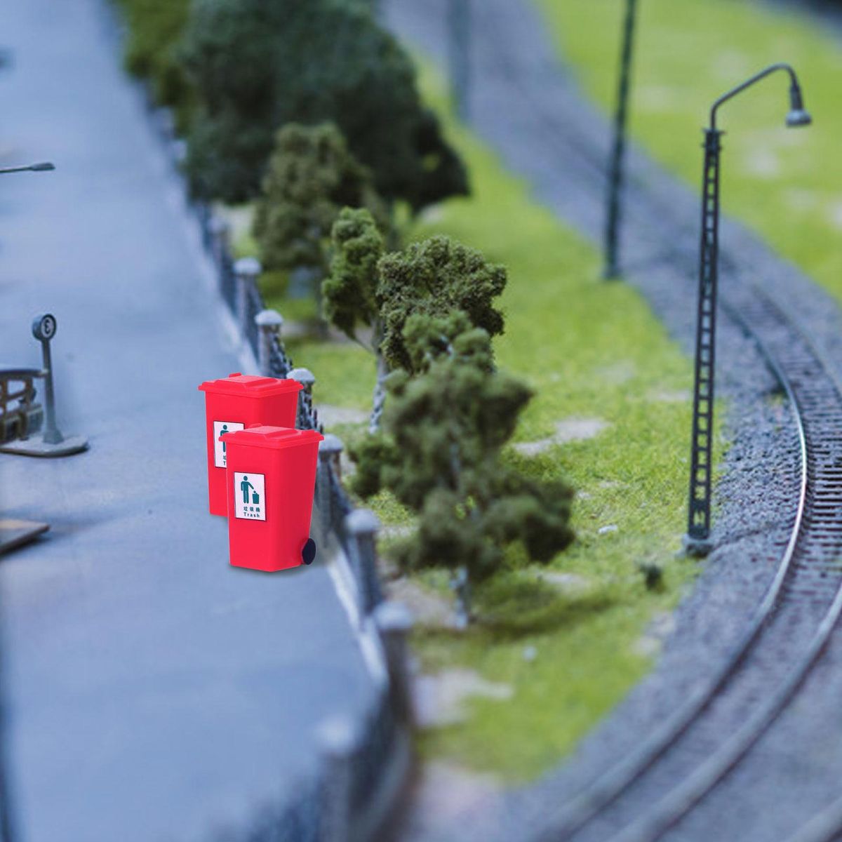 Miniature Garbage Cans Painted Garbage Cans Model Garbage Truck Cans Sandtable Fairy House Street Scenery Decoration