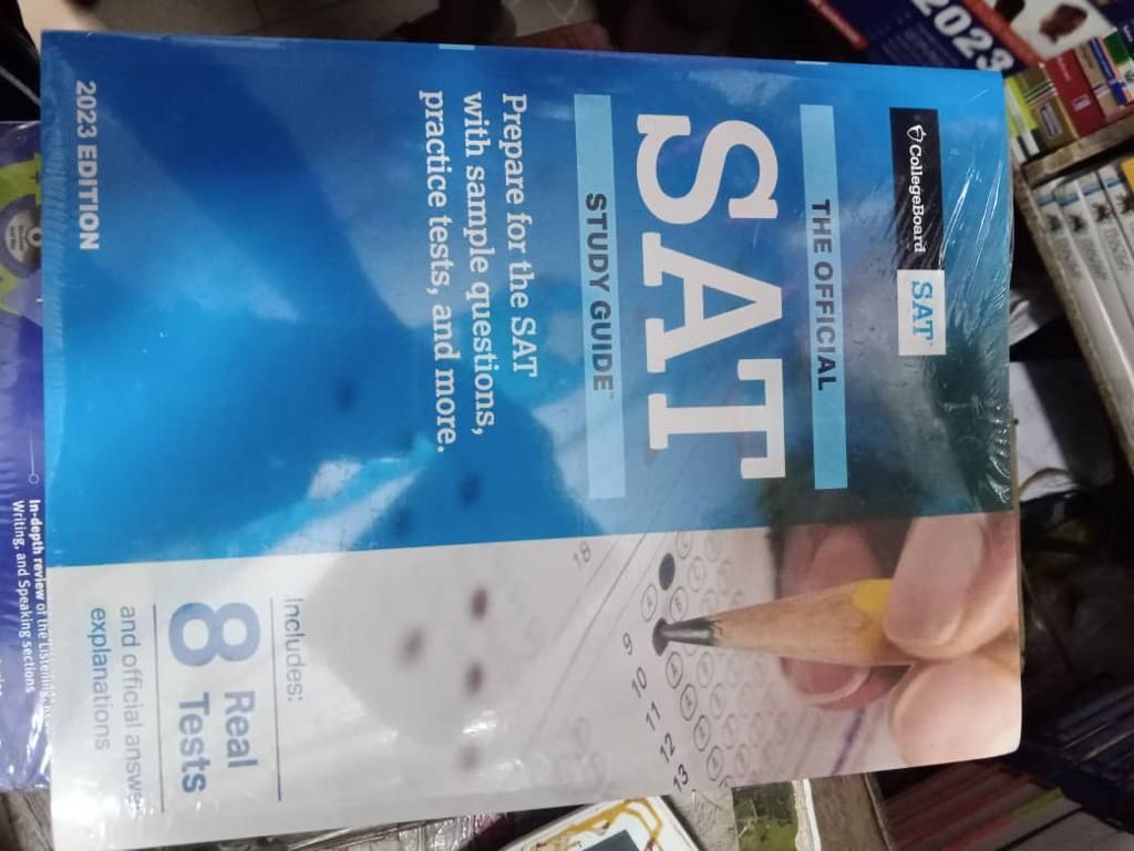 Official SAT Study Guide 2023 Edition (illustrated Edition)
