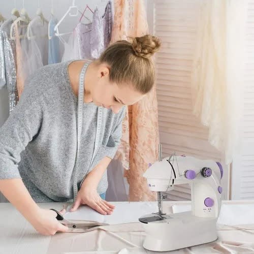 Mini Sewing Machines
