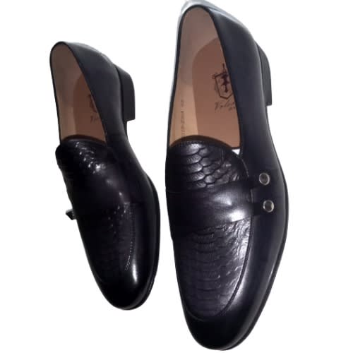 Anax - Leather Monk - Black