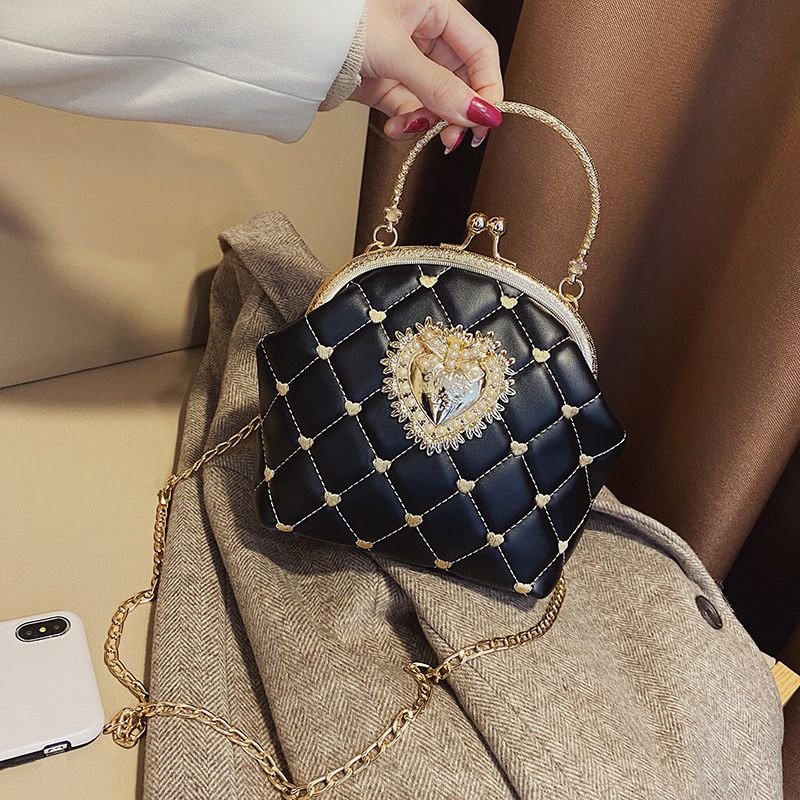 Embroidery Women Leather Handbag Vintage Heart Design Evening Bag Party Black