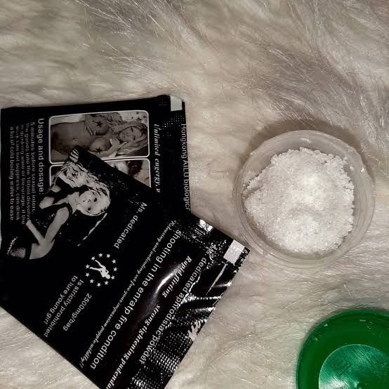 Female Aphrodisiac Powder For Libido Booster & Sex Enhancer X 1 Sachet