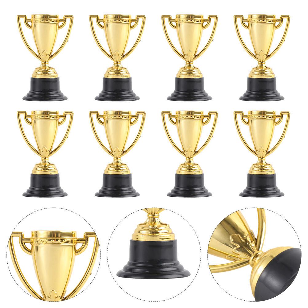 16 Pcs Football Toys Reward Small Trophy Mini Award Trophies 8.5x4.5cm Party Celebration Plastic Winner Ceremony Kids Child