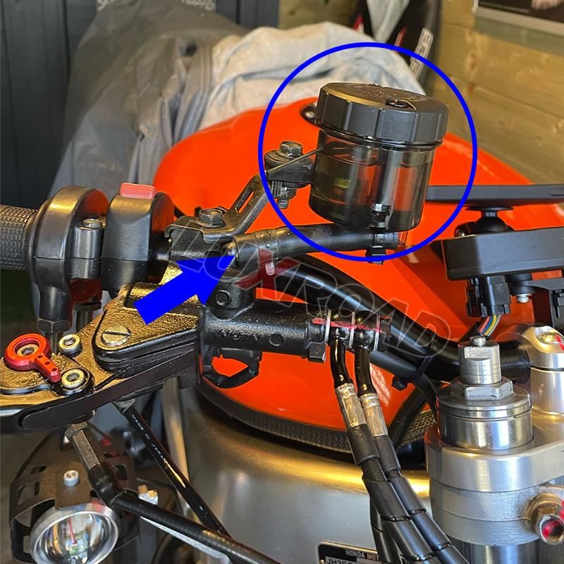 Motorcycle Front Brake Clutch Hydraulic Cylinder With Support
