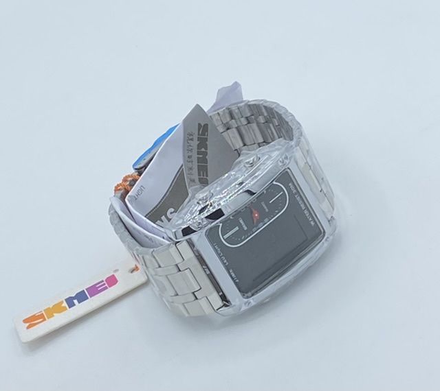 Stainless Silver Water Resistance Men's Wrist Watch