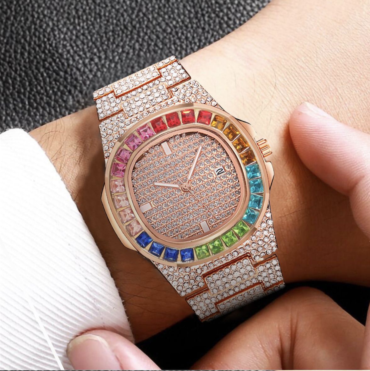 New Arrival Unisex Diamond Quartz Analog Fashion Wristwatch - Rose Gold