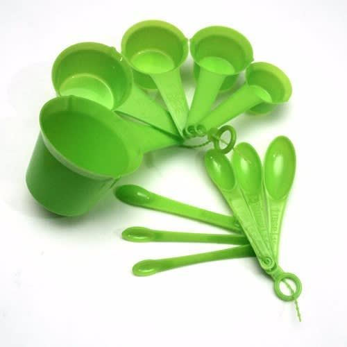 11 Pieces Baking Measuring Cups And Spoons Green