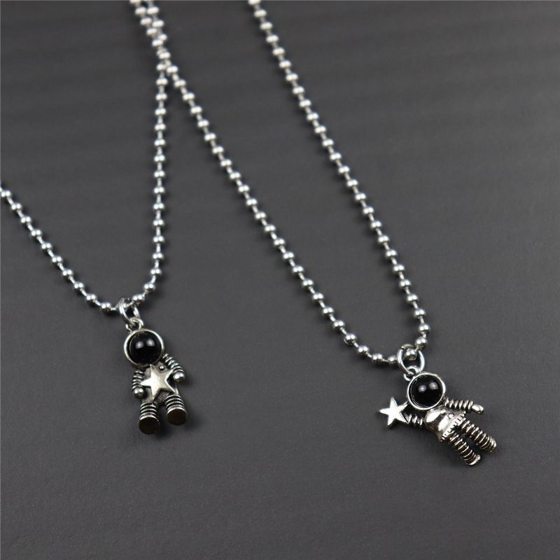 A Pair Of  Couple Astronaut Pendant Necklace