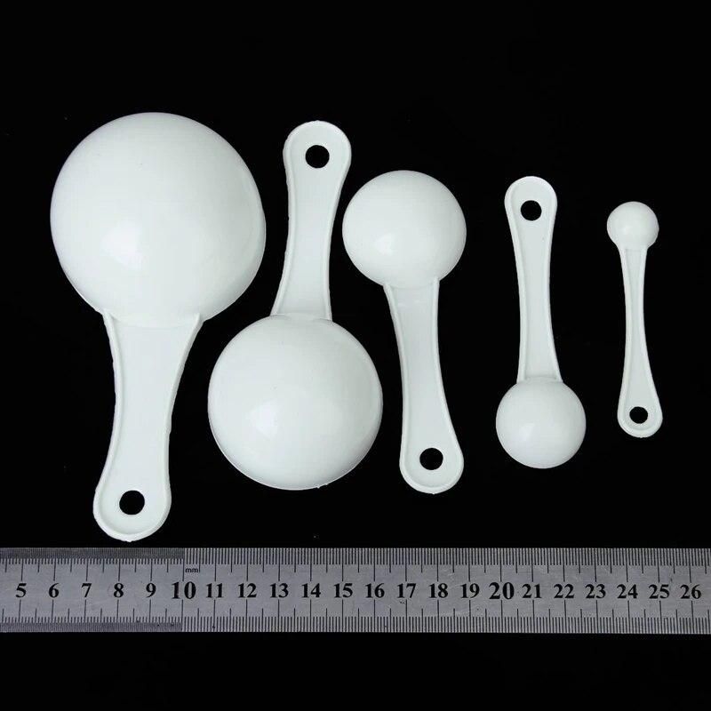 Lot 5 pcs 100ml / 50ml / 15ml / 5ml / 1ml Dispensers Plastic Measuring Spoons.