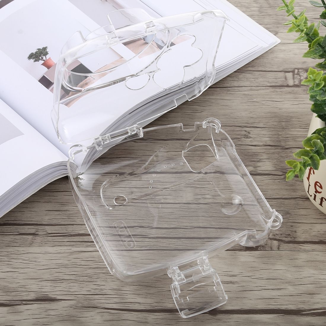 Protective Crystal Shell Case With Strap For FUJIFILM Instax Mini 9 / Mini 8+ / Mini 8 (Transparent)