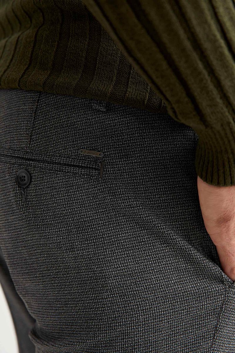 Man Smart Casual Tailored Fit Woven Trousers - Anthracite