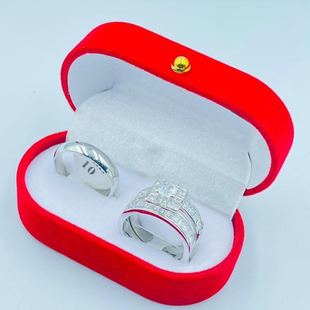 Superior Quality & Luxury Non Rusting Silver Wedding/Engagement Rings
