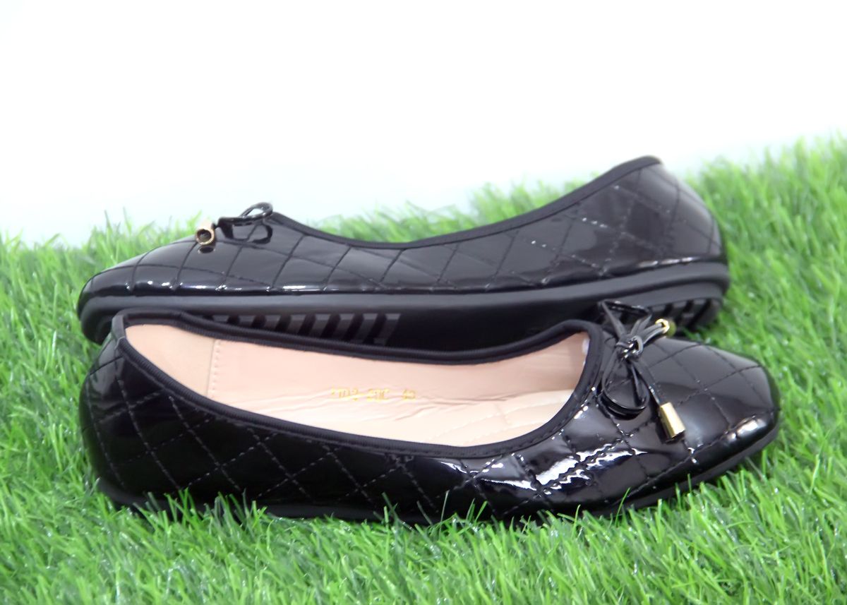 Ladies Slip-on Corporate Flats  Shiny Skin Leather Shoe
