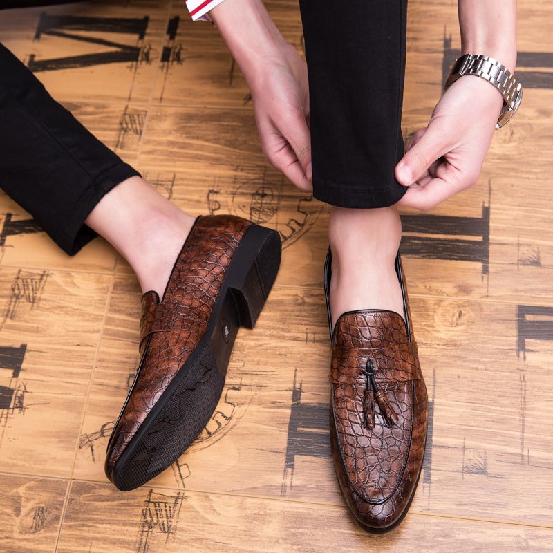 EUR Size 38-47 Men Dress Shoes Luxury Handmade Party Wedding Leather Shoes Formal Oxford Shoe Brown