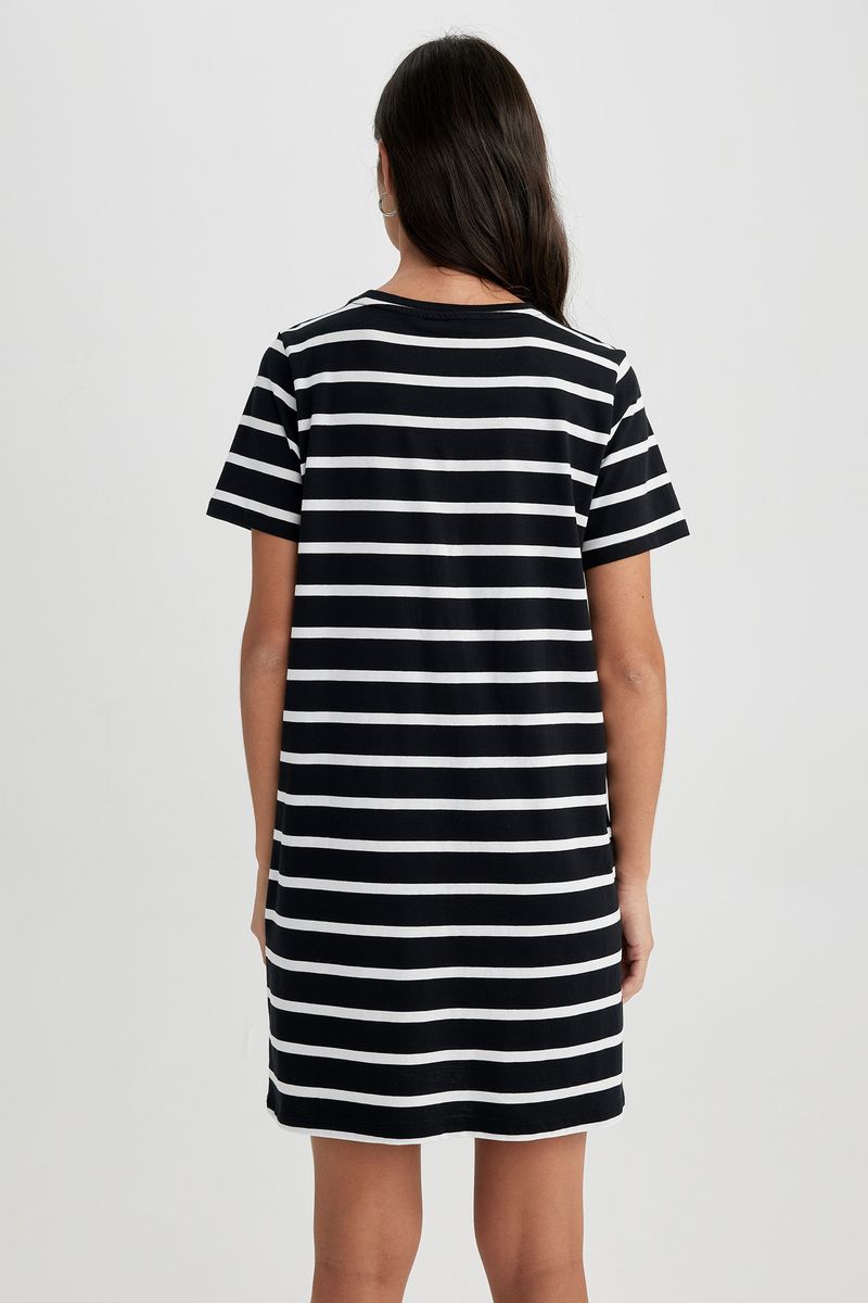 Woman Young C Neck Short Sleeve Knitted Dress - Black