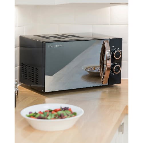 Rhm1727rg 17L Compact Solo Microwave - Black & Rosegold