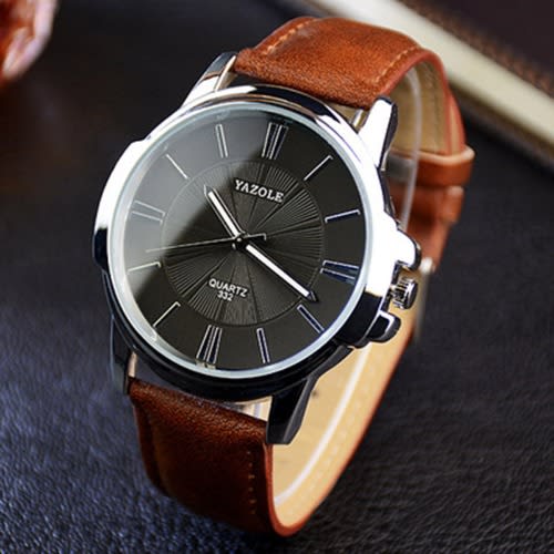 Men Leather Wristwatch