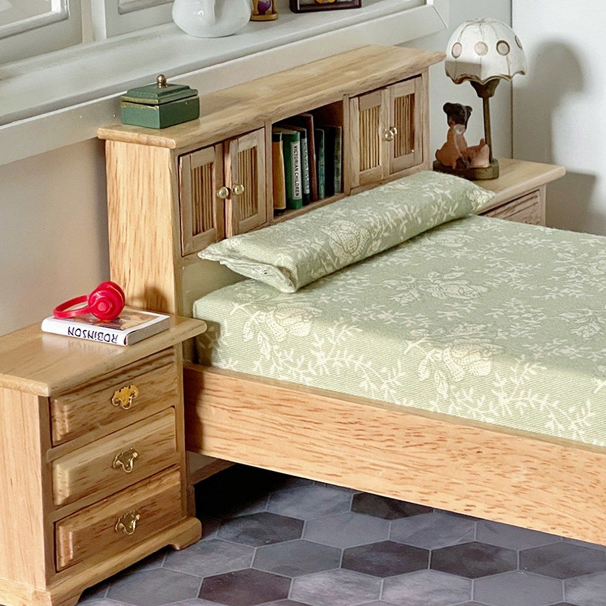 1/12 Scale Miniature Bed Mini Wooden Furniture