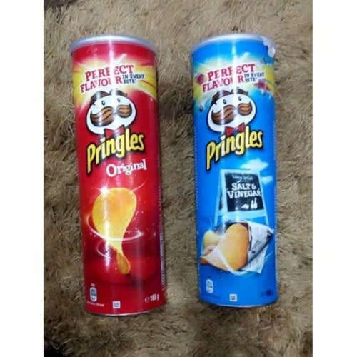 Pringles Classic And Salt & Vinegar Perfect Flavour Crisps 165g (pack Of 2)