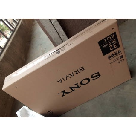 32" LED TV