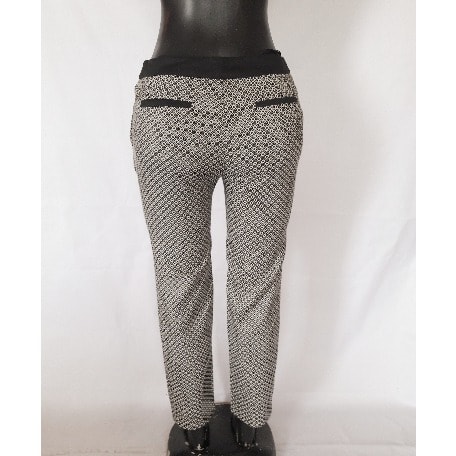 White And Black Ankle Pant