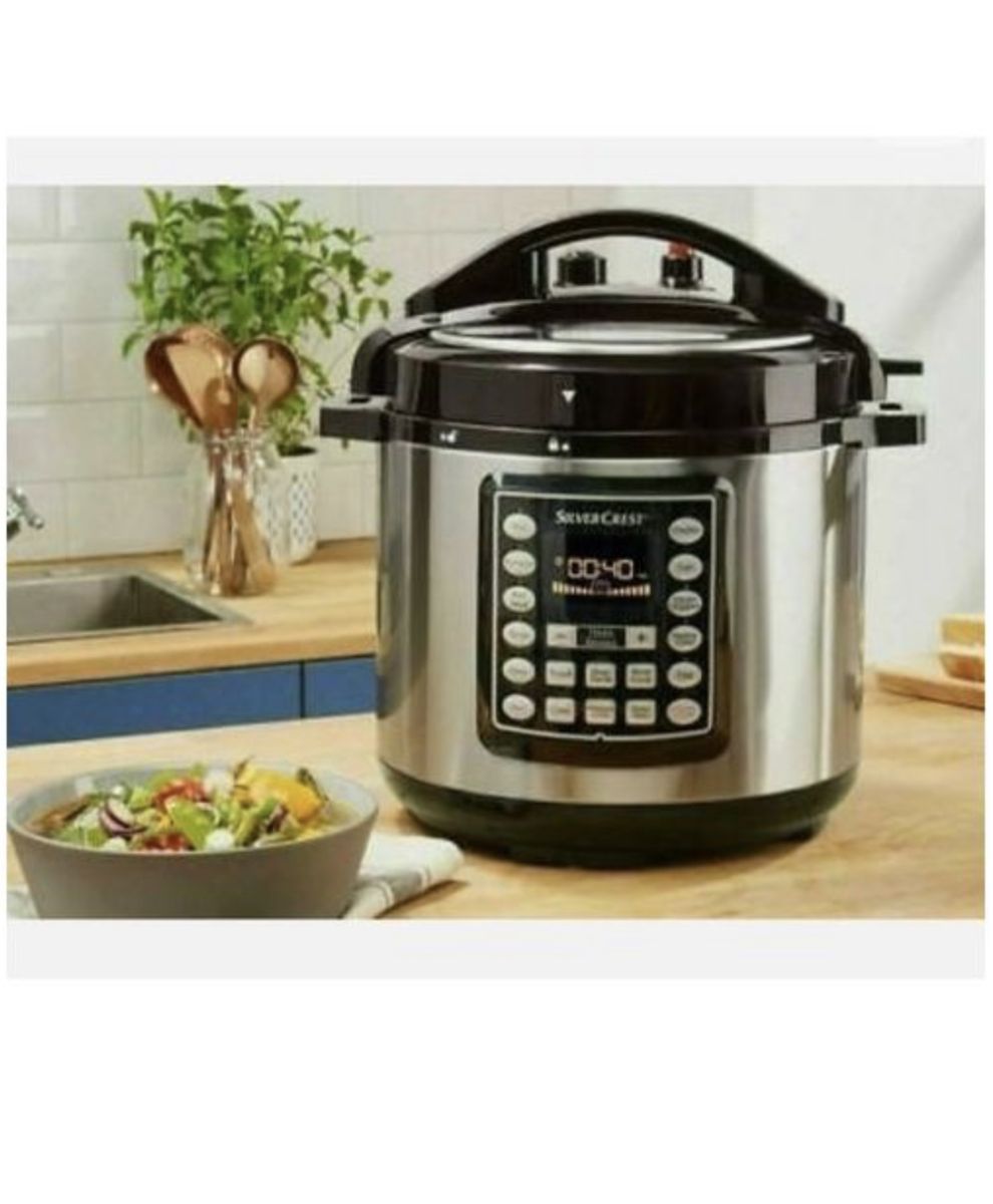 Multifunction 5.6L Digital Pressure & Multi Cooker