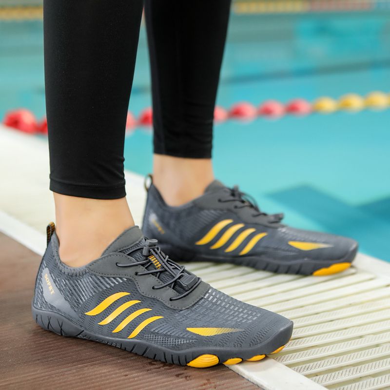 Men's Water Shoes Outdoor Beach Upstream Aqua Shoes Gray