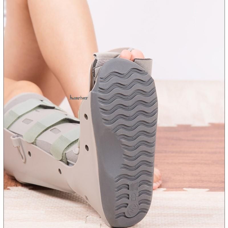 Adjustable ankle joint fixation bracket calf support