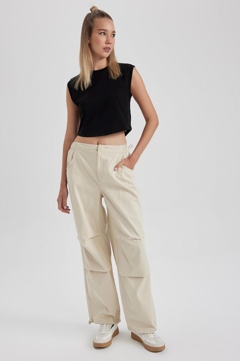 Woman Parachute Woven Trousers - Beige