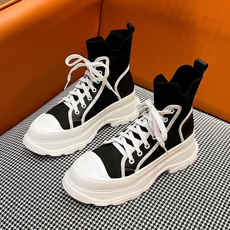 Fashionable Casual Boots Are Versatile And Fashionable