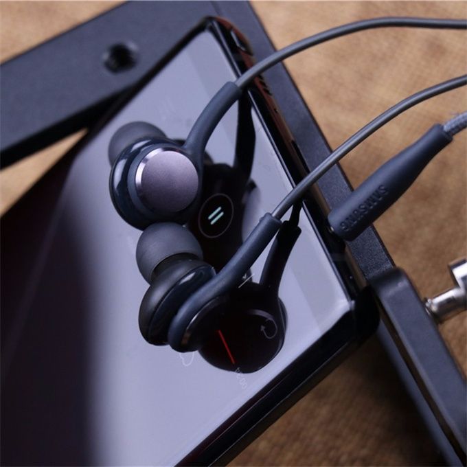 In-ear Earphone With Mic 3.5mm Wired Headset