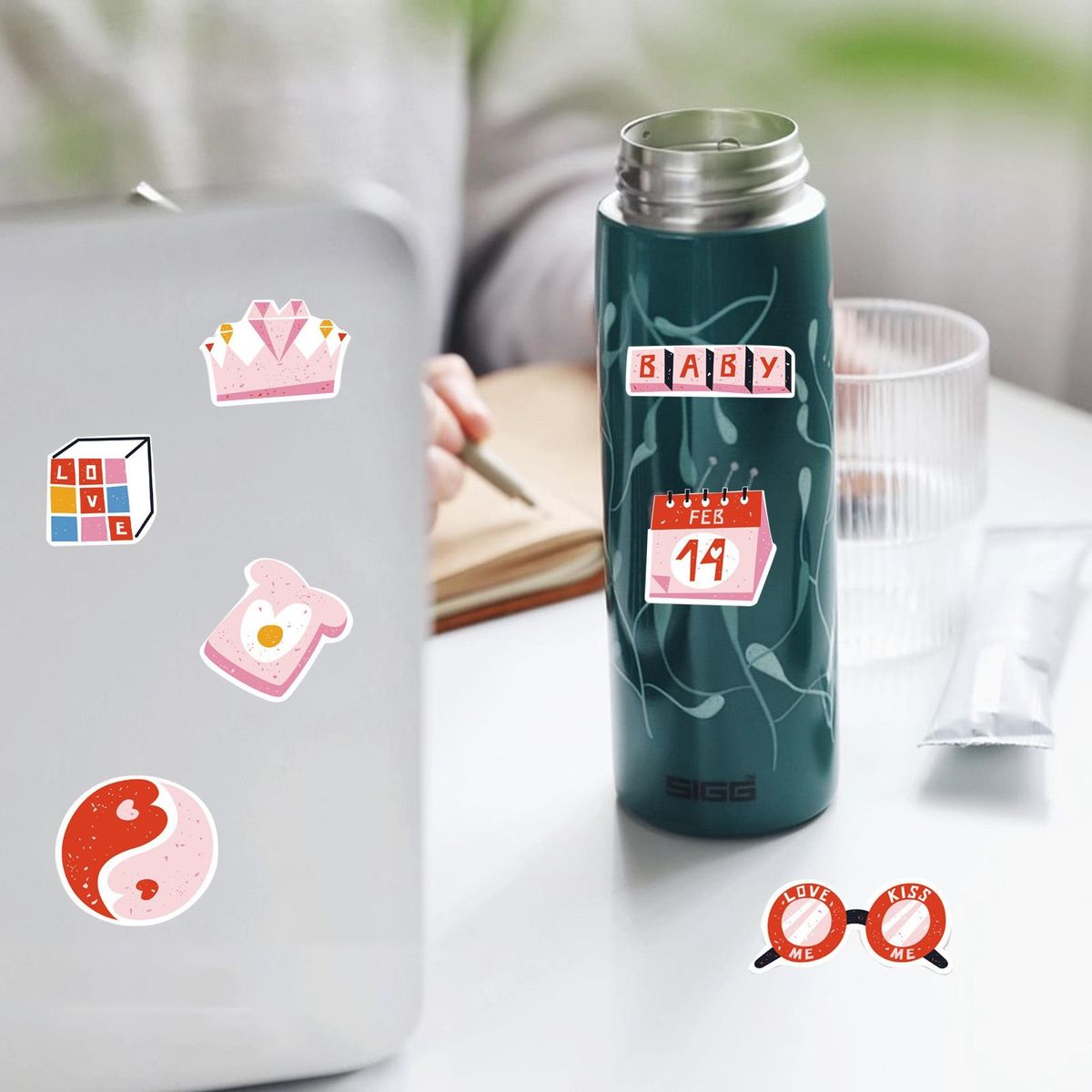 50PcsSet Valentine Stickers Children Hand Account Scrapbooking Stationery Stickers