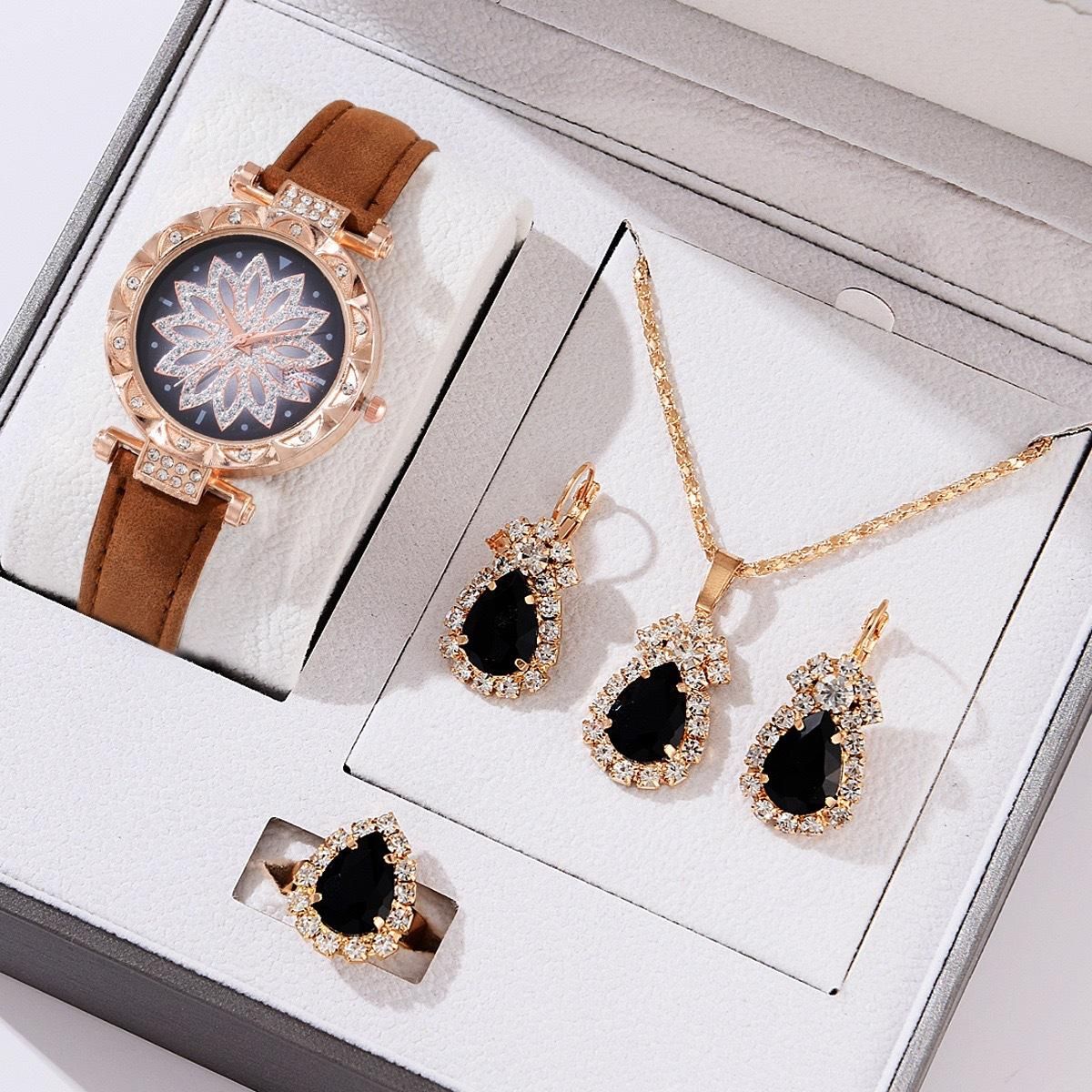 Luxury set of boxes match the atmosphere of large rhinestone belt ladies four-piece gift box quartz watch - brown