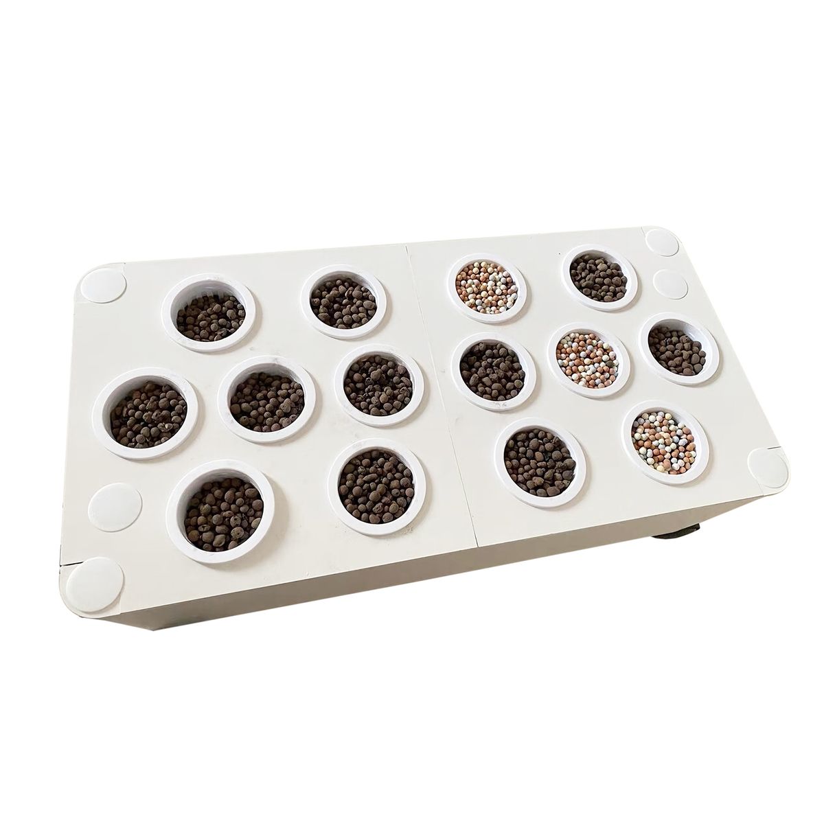 Middle Layer Of Soilless Hydroponics Equipment Of The New