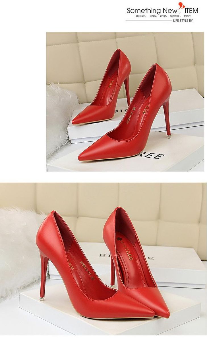 Women's high heels 7.5CM simple high heels Red